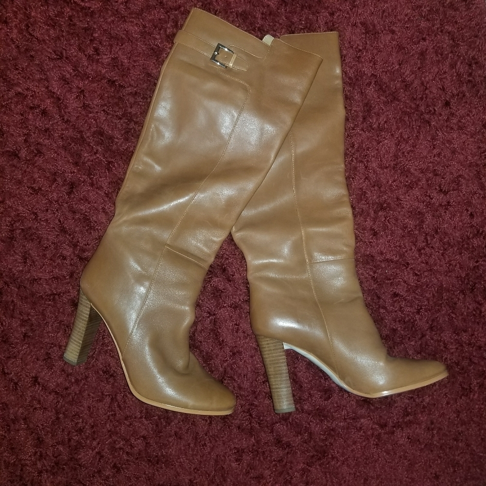 Ann Taylor tan knee high leather boot 9.5
